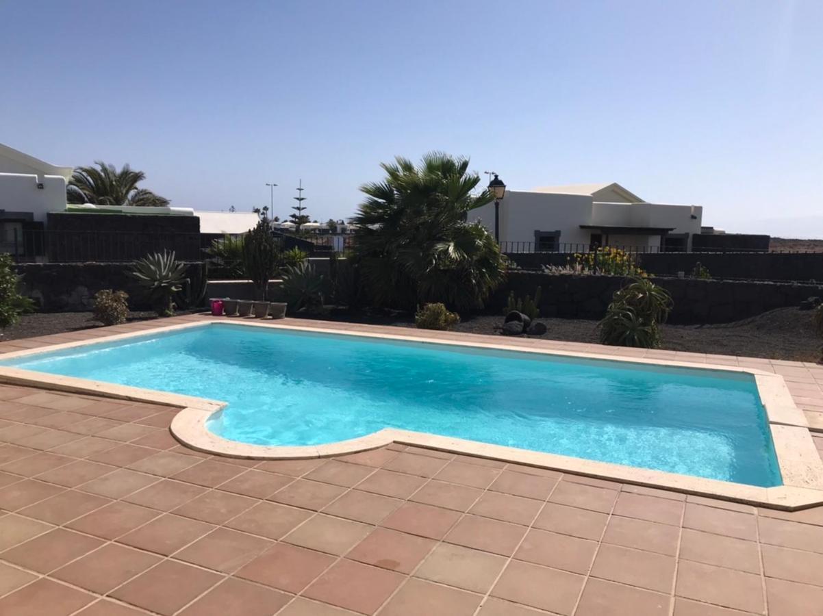 Villa Tania - Villa Independiente Con Piscina Privada Playa Blanca  Zewnętrze zdjęcie