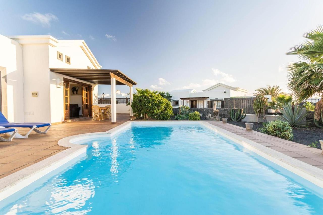 Villa Tania - Villa Independiente Con Piscina Privada Playa Blanca  Zewnętrze zdjęcie